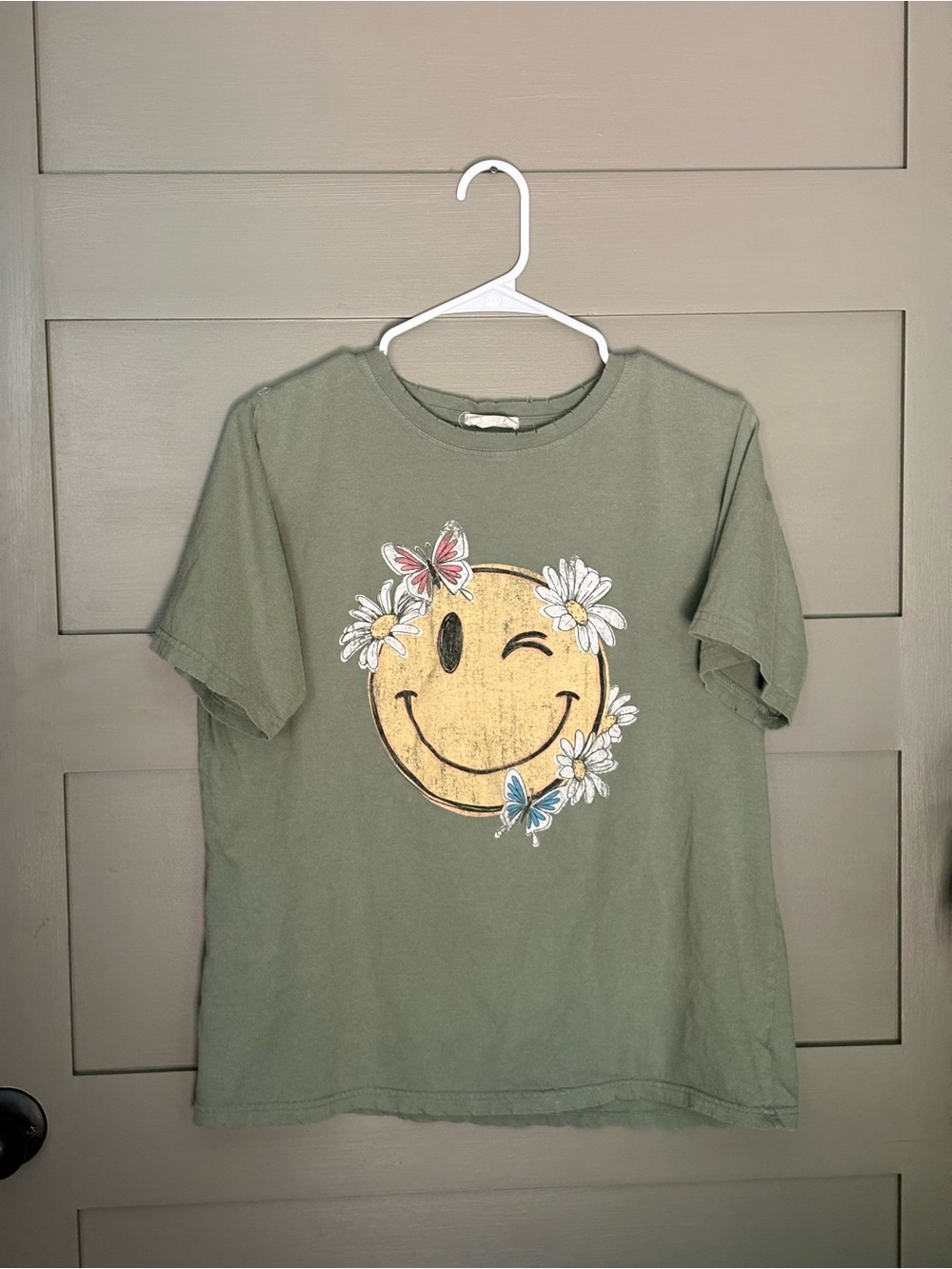 Boutique Olive Green Winking Smiley Tee with Daisies and Butterflies